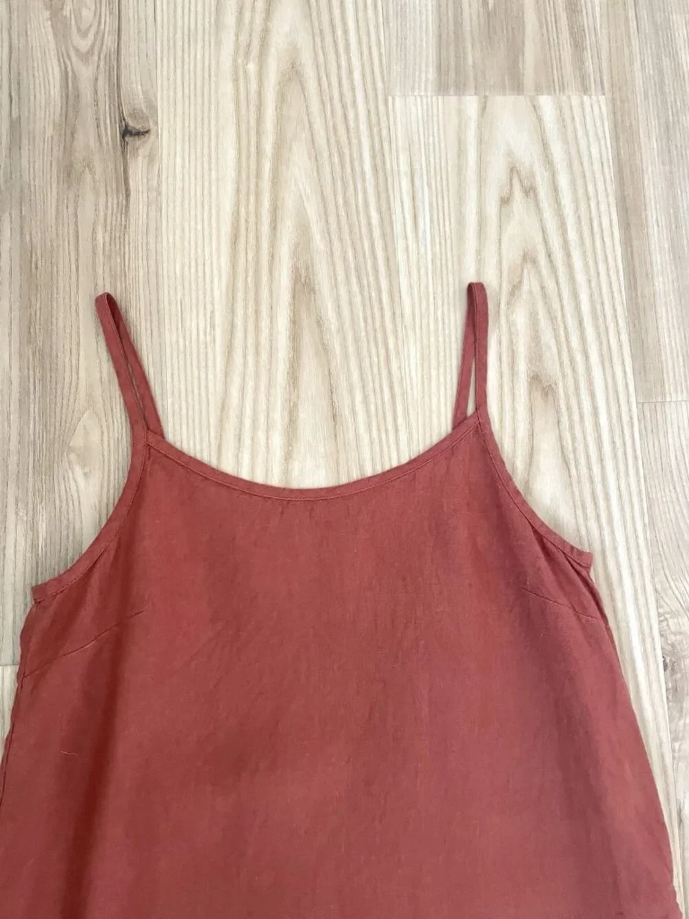 Not Perfect Linen 100% Linen Ruffle Hem Mini Dress Sleeveless Rust size Small - Picture 4 of 6